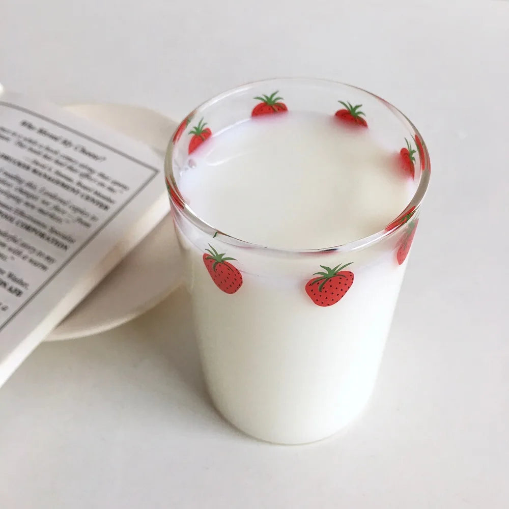 Vaso de cristal con pajita de 300 ml, diseño de fresa, transparente, creativo, resistente al calor, para estudiantes, Nana