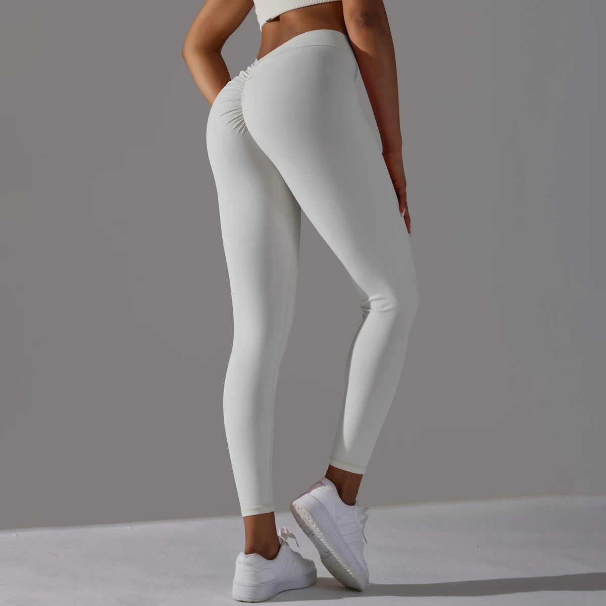 Women Seamless Solid Leggings Knitted High Waist Sports Leggings Fashion Hip Lifting Running Yoga Sport Gym Tights Pantalones