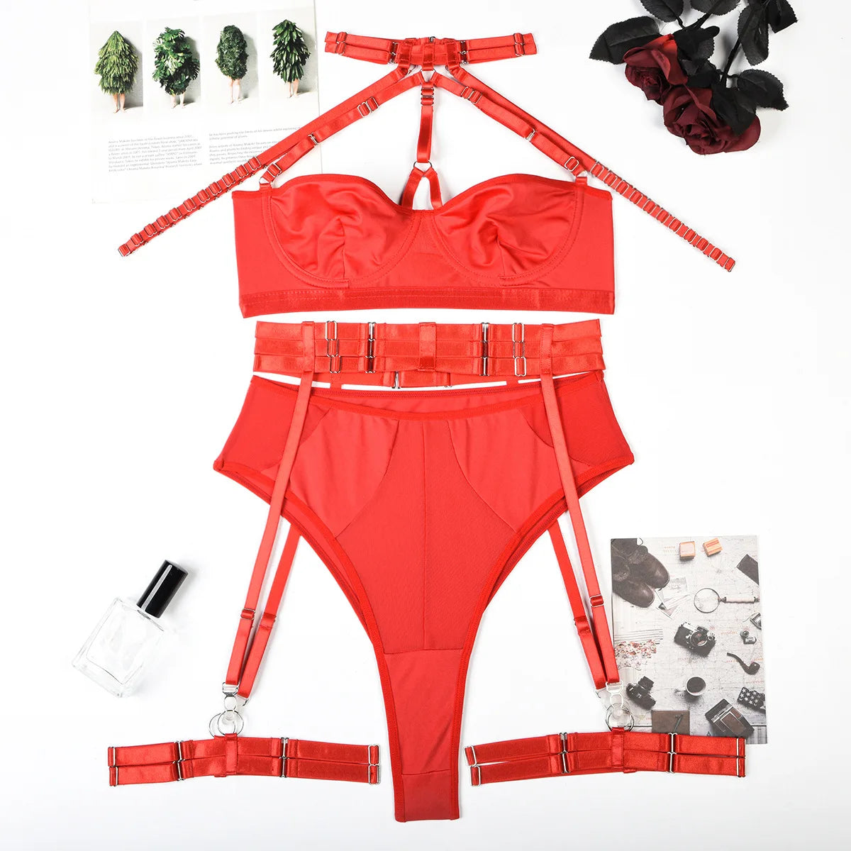 Conjunto de lencería sexy para mujer, con panel de encaje, escote en V profundo, glúteos abiertos, tirantes con forma de corazón de melocotón, cadena cruzada, liguero, ropa interior de tres piezas