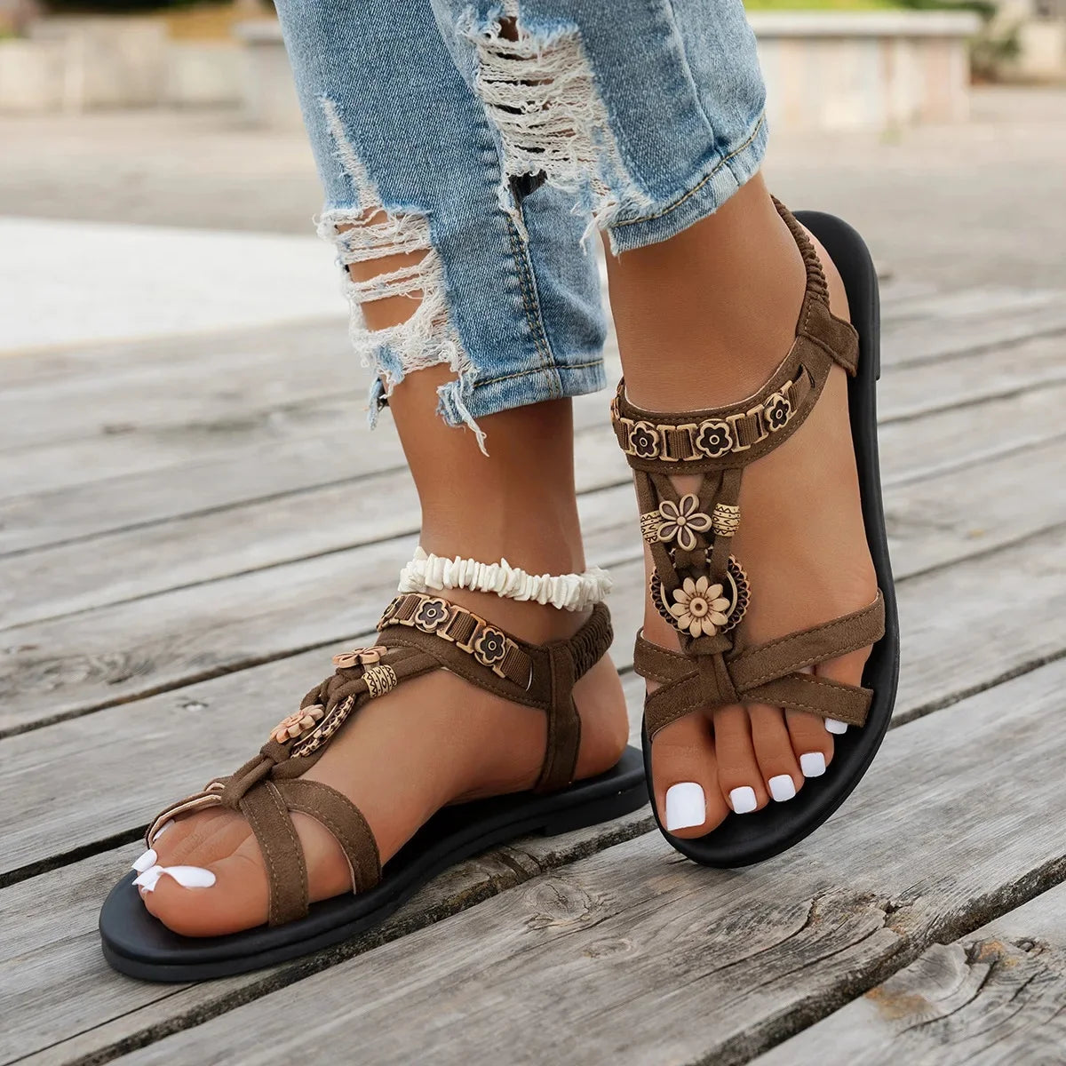 Sandalias romanas de suela plana para mujer, zapatos informales con hebilla de talla grande para exteriores, para verano de 2025
