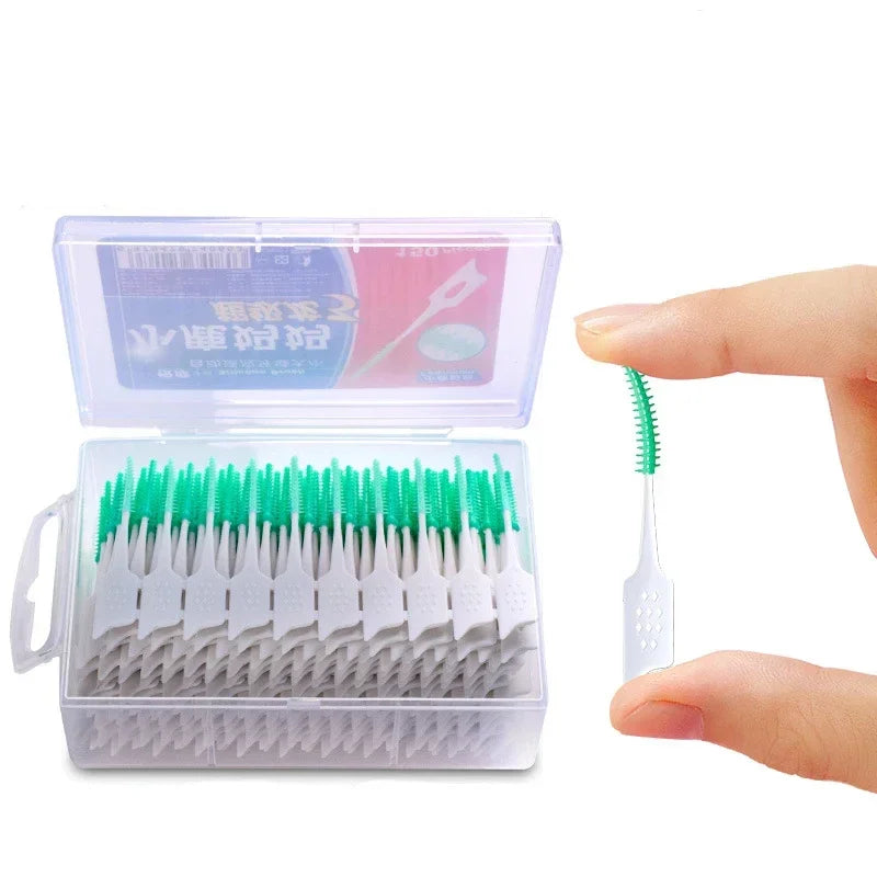 Cepillos interdentales de goma suave (150/200 unidades) para limpieza dental. Herramientas para el cuidado de la higiene bucal.