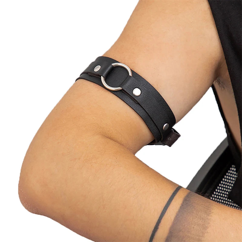 Arnés de cuero sintético para hombre, pulsera sexy, ajustable, para bondage, cosplay y clubwear