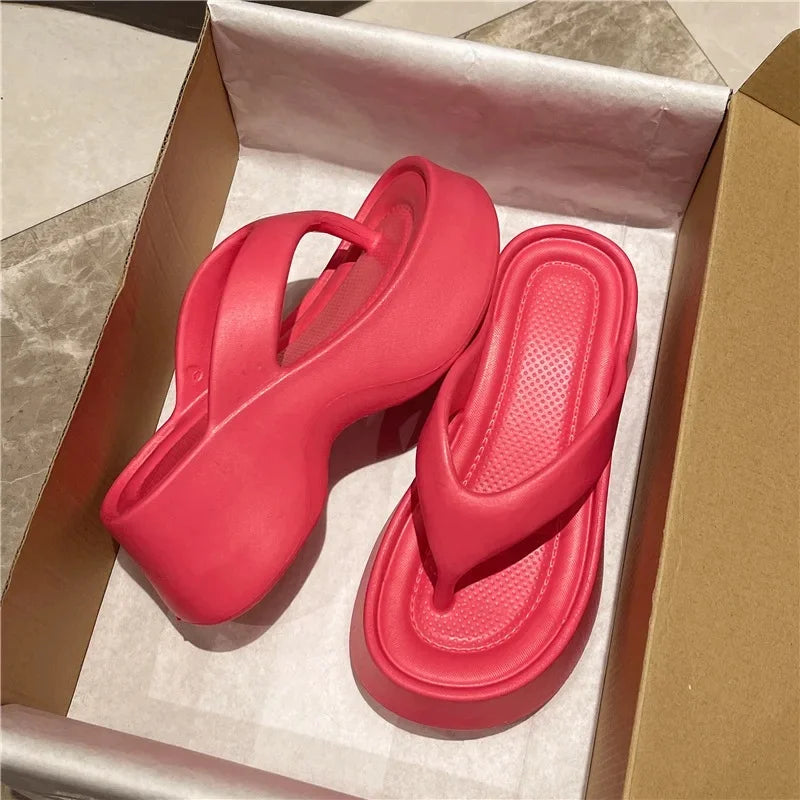 Chanclas de verano antideslizantes de suela gruesa para mujer, cómodas y de moda, para exteriores, de material EVA.
