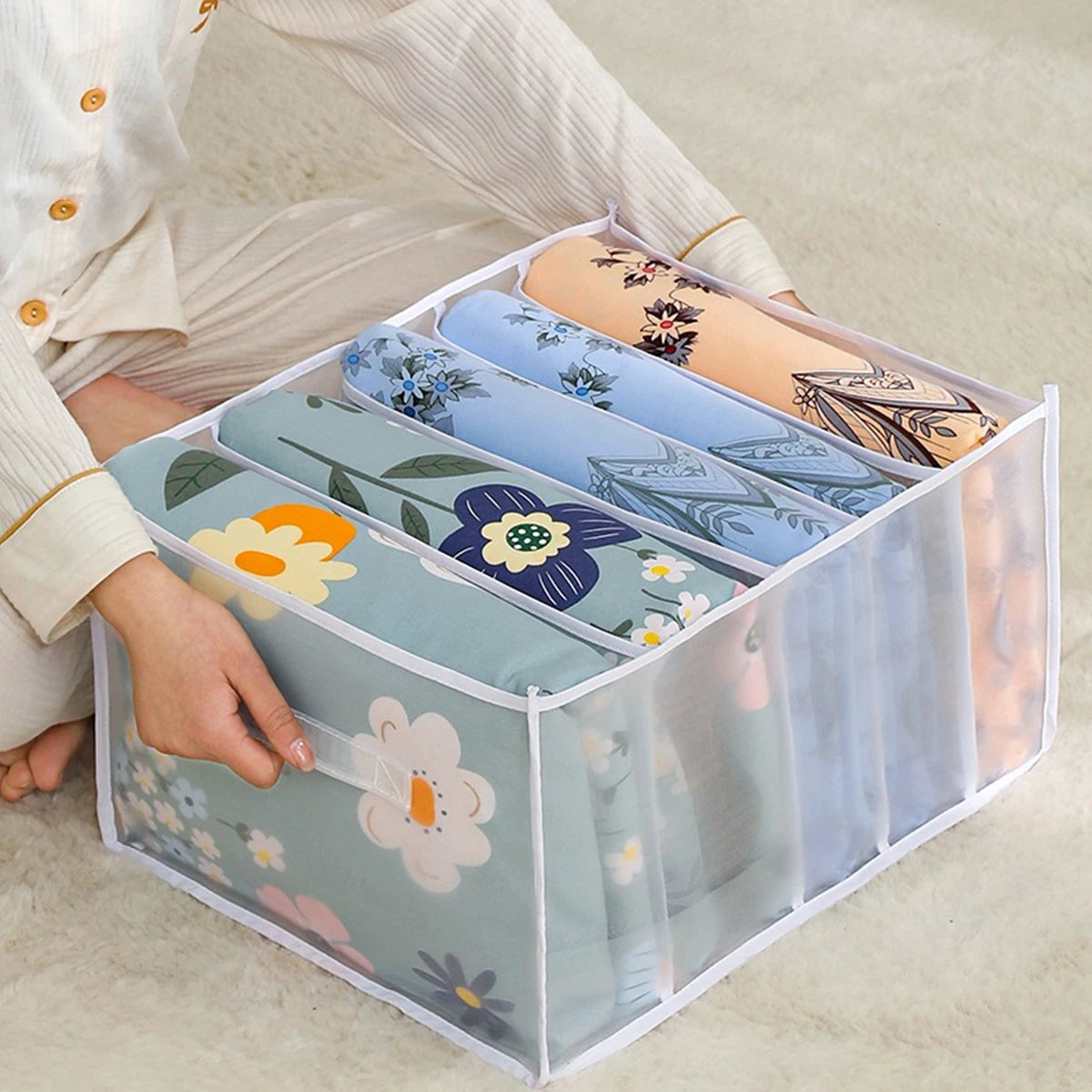 Caja de almacenamiento y clasificación de ropa de cama y sábanas