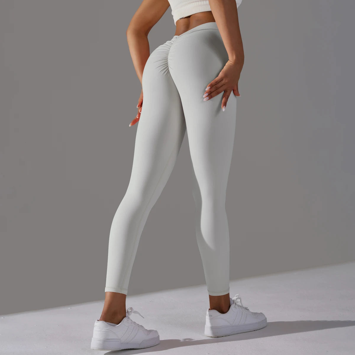 Women Seamless Solid Leggings Knitted High Waist Sports Leggings Fashion Hip Lifting Running Yoga Sport Gym Tights Pantalones