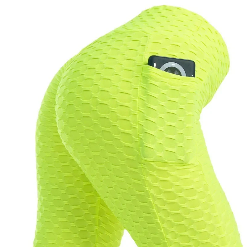 Leggings de cintura alta con efecto push-up de Amazon Europa, material de nylon, estampado jacquard, pantalones deportivos con bolsillo para mujer.