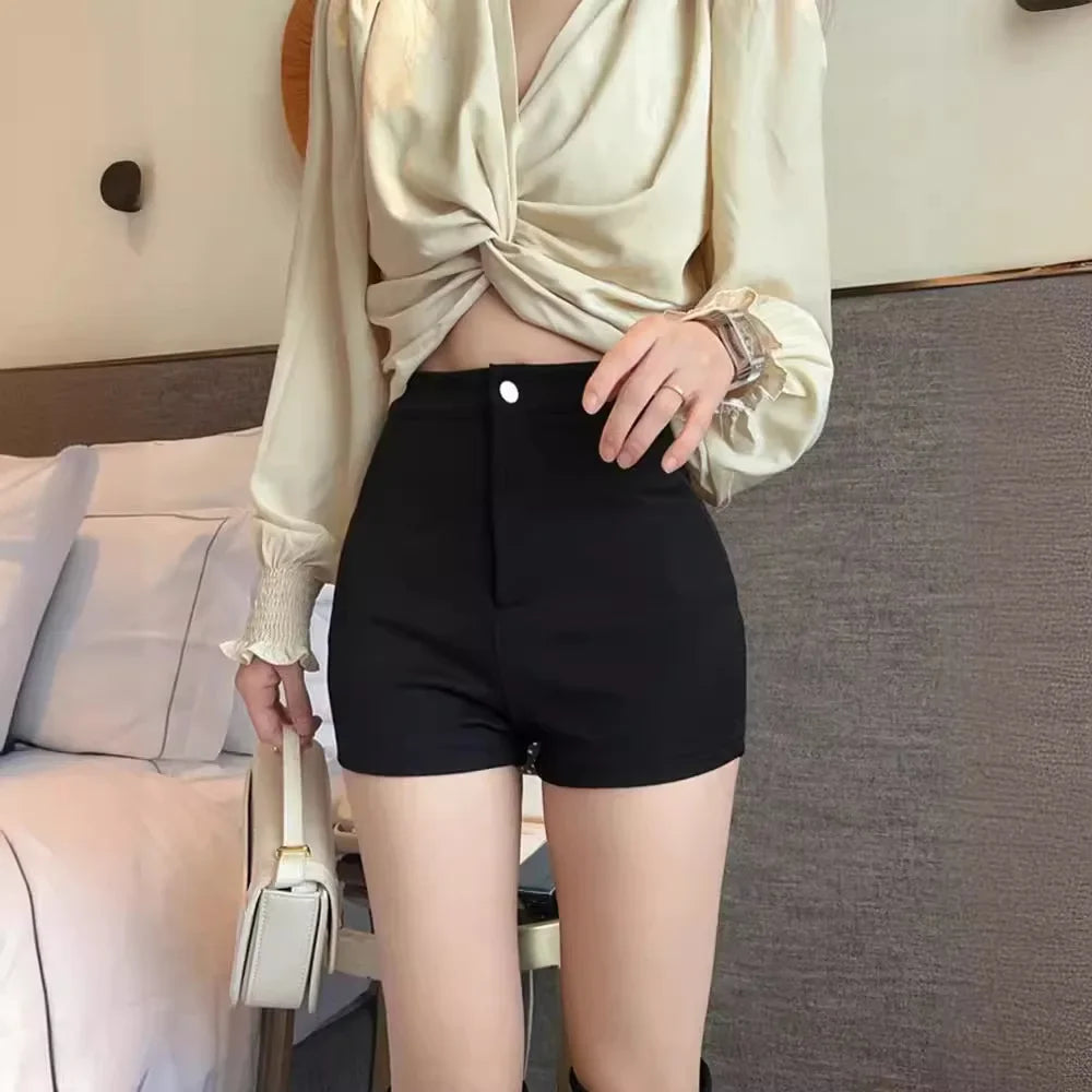 Pantalones cortos negros de cintura alta para mujer, ropa exterior de primavera y verano, nuevo estilo, ajustados, elásticos, que cubren la cadera, sexys, informales y de moda.
