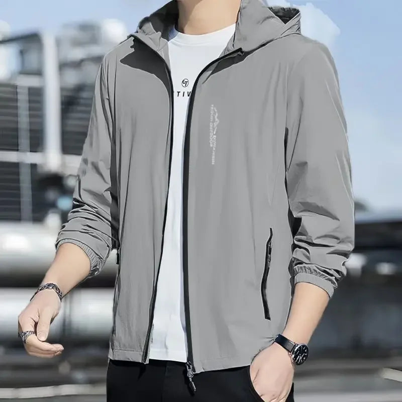 Chaqueta de verano para exteriores con protección solar UPF50 para hombre (2024), estilo nuevo, holgada, de seda helada, ultrafina.