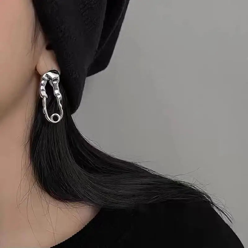1 par de pendientes vintage punk de metal con borlas de circonita y corazón para mujer y hombre, estilo gótico Y2K Harajuku, accesorios de joyería de cadena larga.