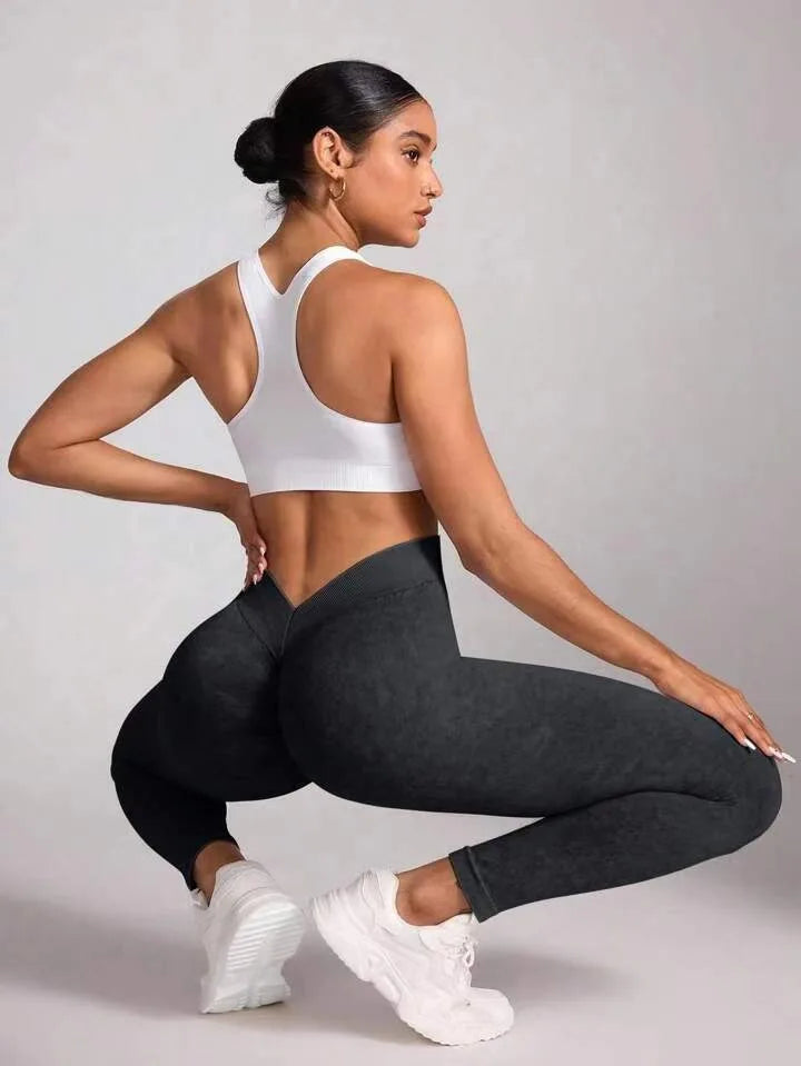 Leggings de nailon para gimnasio, yoga, espalda en V, efecto push-up en glúteos, ciclismo, fitness, ropa deportiva para entrenamiento.