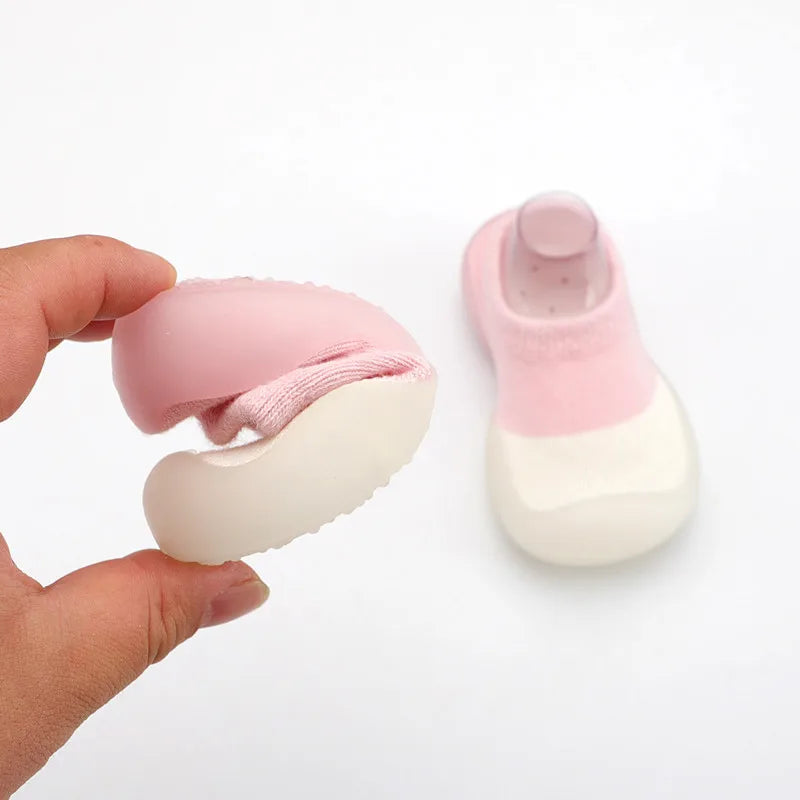 Zapatos para bebés, primeros pasos, para niños y niñas, suela de goma suave antideslizante, zapatos casuales descalzos, botines de punto