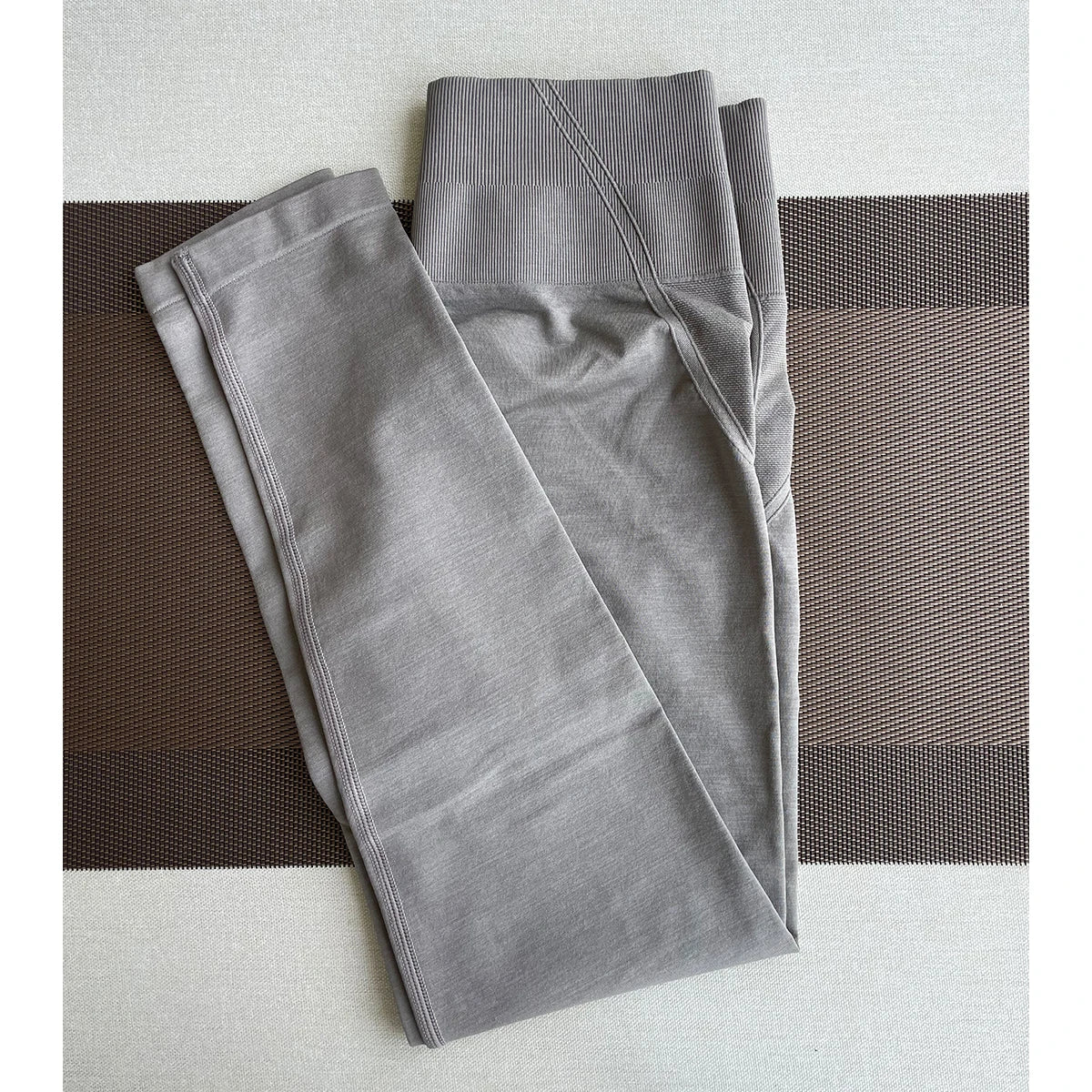 Pantalones deportivos ajustados sin costuras TKITK, leggings de gimnasio para mujer, pantalones de yoga suaves de cintura alta, ropa deportiva para fitness.