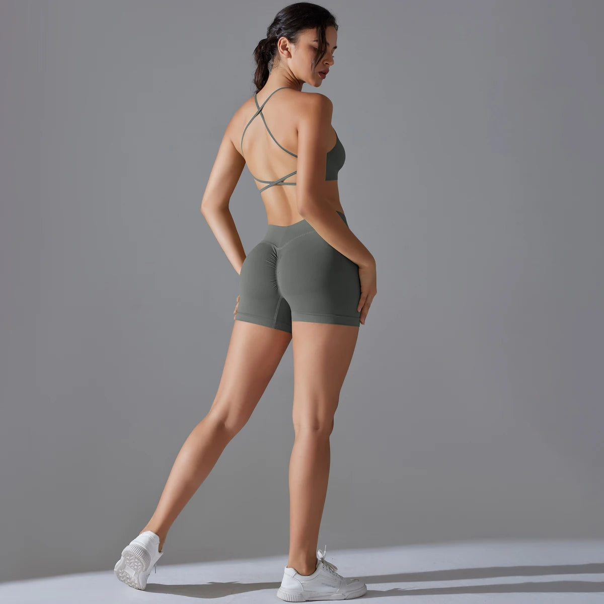 Conjunto deportivo de yoga, mallas de gimnasio de secado rápido, tirantes cruzados con absorción de impactos, pantalones cortos de ciclismo para mujer, entrenamiento de yoga.