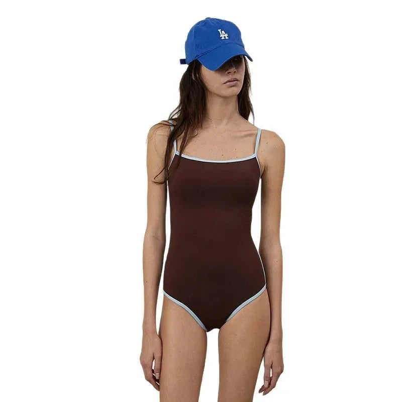 Traje de baño de una pieza retro sexy para mujer, traje de baño de primavera termal, apariencia adelgazante, tacto de alta gama, diseño de correas
