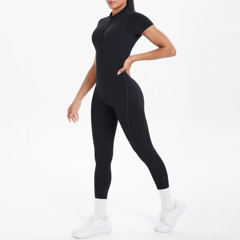 Mono deportivo de yoga sexy con cremallera frontal, espalda descubierta, manga corta, pantalones cortos, ropa deportiva para fitness, correr, gimnasio, yoga y actividades deportivas para mujer.