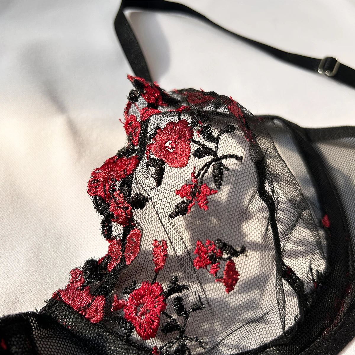 Conjunto de lencería sexy para mujer, sujetador exótico con estampado bordado y push up, bralette fino.