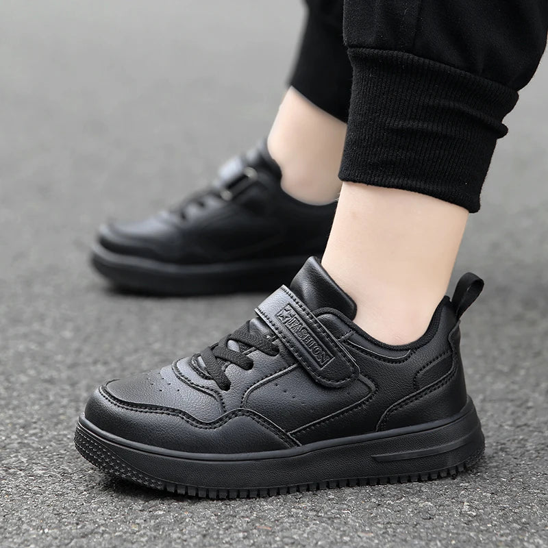 Zapatillas deportivas blancas de moda para niños 2025, calzado deportivo informal para niños y niñas, antideslizantes, para exteriores, cómodas para caminar.