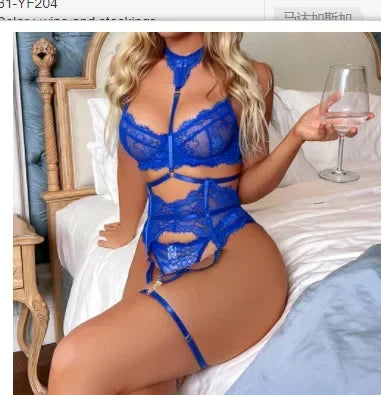 Conjunto de lencería sexy de red roja, estilo europeo y americano, con cadena de amor hueca, malla transparente y liguero.