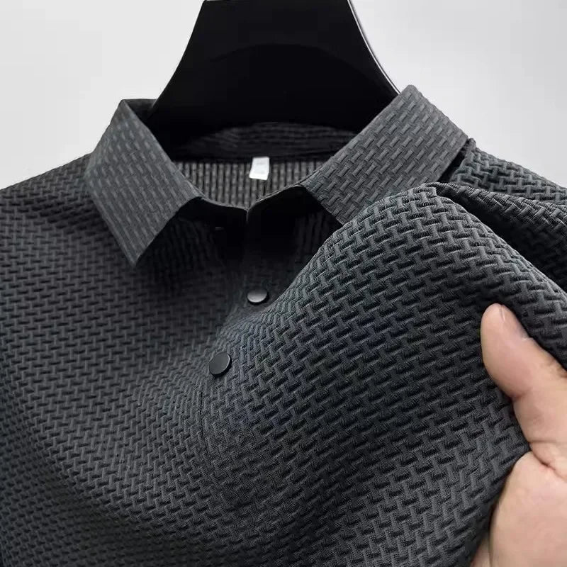 Camiseta de manga corta de seda de hielo para hombre, nueva camiseta de verano con cuello redondo y estampado de gofre, de alta elasticidad, sin costuras, informal, de negocios.