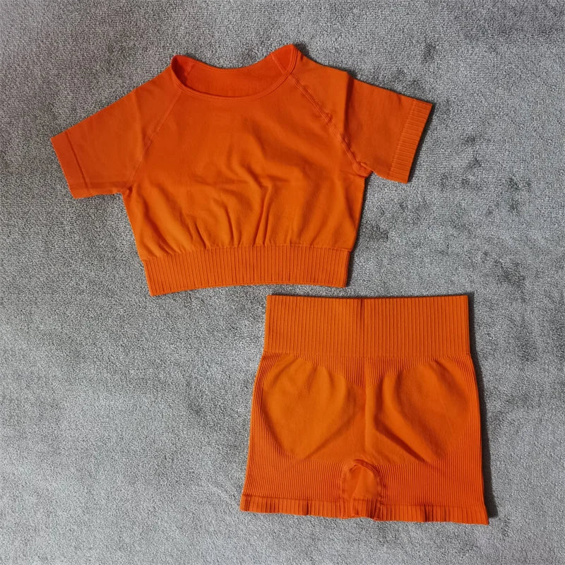 Conjunto de yoga fitness sin costuras para mujer, ropa deportiva de cintura alta, leggings, pantalones cortos de dos piezas, ropa de gimnasio para mujer