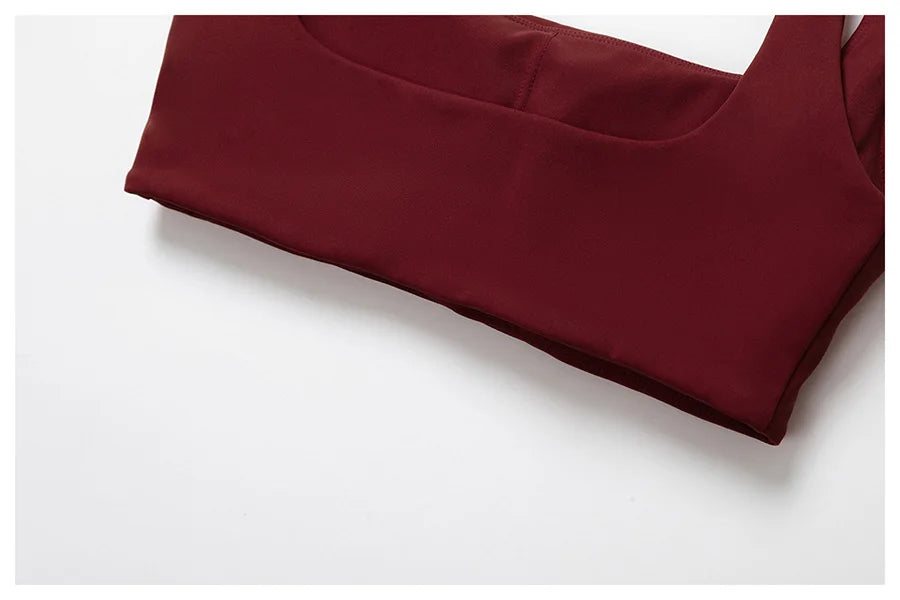 Nuevo conjunto de yoga para mujer, ropa deportiva para gimnasio, sujetador deportivo y pantalones cortos, conjuntos de leggings, atuendos de sensación desnuda, ropa deportiva femenina, chándal