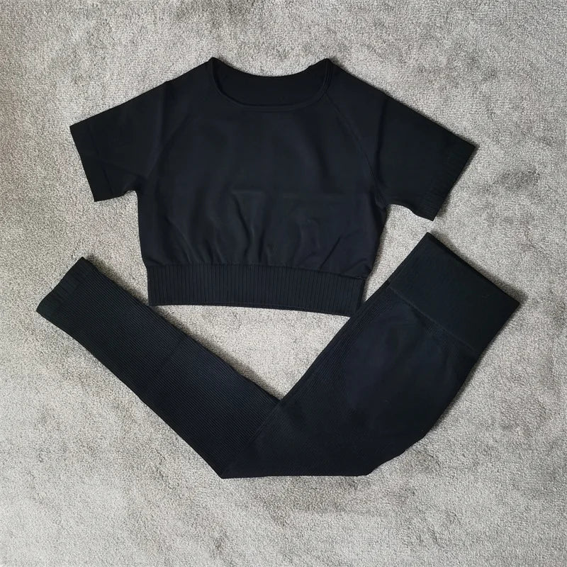 Conjunto de yoga fitness sin costuras para mujer, ropa deportiva de cintura alta, leggings, pantalones cortos de dos piezas, ropa de gimnasio para mujer