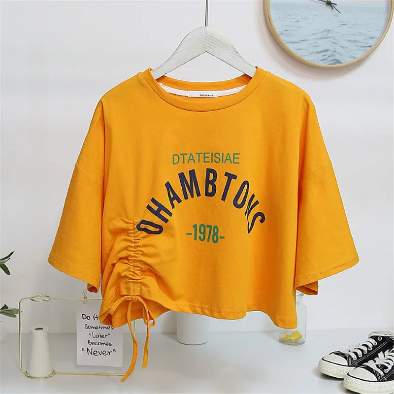 Camiseta corta con cordón y estampado de moda para mujer, diseño informal de manga corta, color negro, verde, rosa, blanco y naranja.