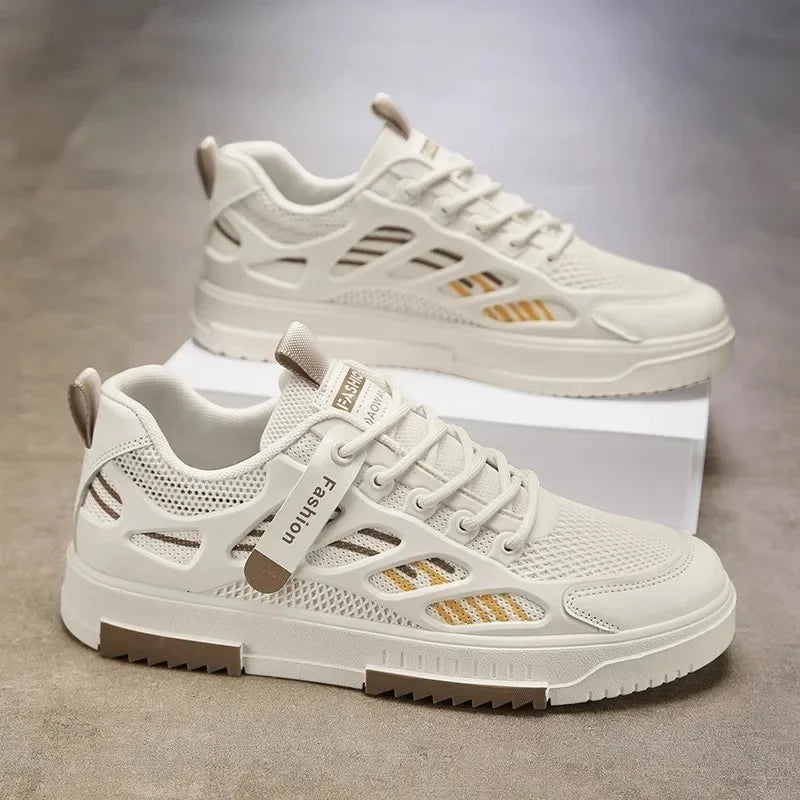 Zapatillas deportivas de malla transpirable para hombre, modernas y versátiles, blancas, informales, para estudiantes, de skate, de verano, modelo nuevo y ligero.