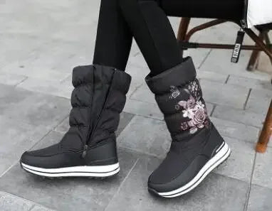 Botas de nieve para mujer, botas de invierno con plataforma, botas gruesas de felpa, impermeables y antideslizantes, zapatos de invierno de moda para mujer, botas cálidas de piel para mujer