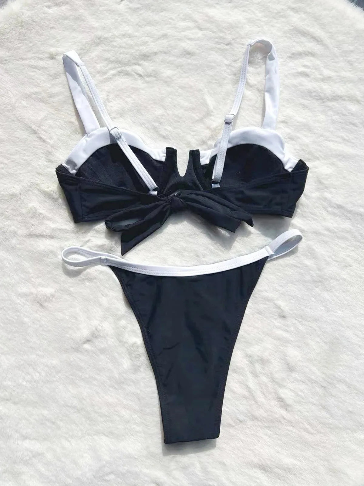 Traje de baño de playa europeo 2024, sexy, de retazos, sin espalda, dividido, para mujer, bikini, estilo playero, bikini sexy.