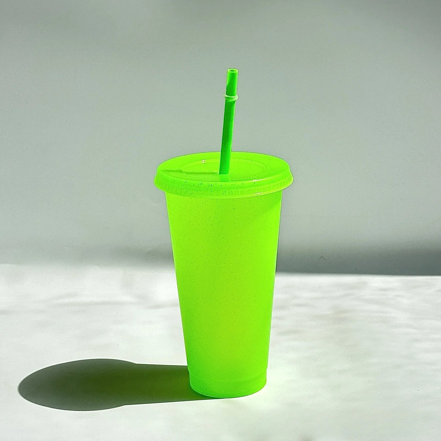 Vaso de plástico reutilizable con purpurina de 710 ml, vasos con purpurina y pajita, ideal para hacer tú mismo, regalo de Navidad, camiseta que cambia de color, 1/5/10 unidades
