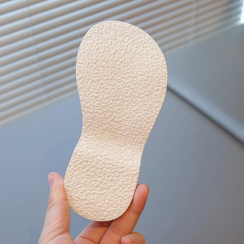 Sandalias antideslizantes para niños, transpirables, 2025, nuevas, impermeables, para playa, calzado para niños, paquete de 2 pares, sandalias para bebé y escuela.