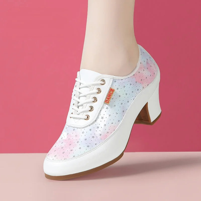 Zapatos de plataforma de piel suave con cordones transpirables de 3,5 cm y 5,5 cm para mujer, primavera 2025, tacones de bloque medianos para bailar, mamás y caminar.
