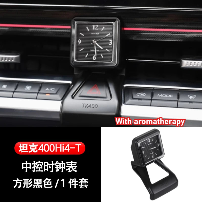 Kit de actualización de consola central y reloj para tablero Hi4-T TANK 400: diseño ergonómico y personalizado para decoración interior.