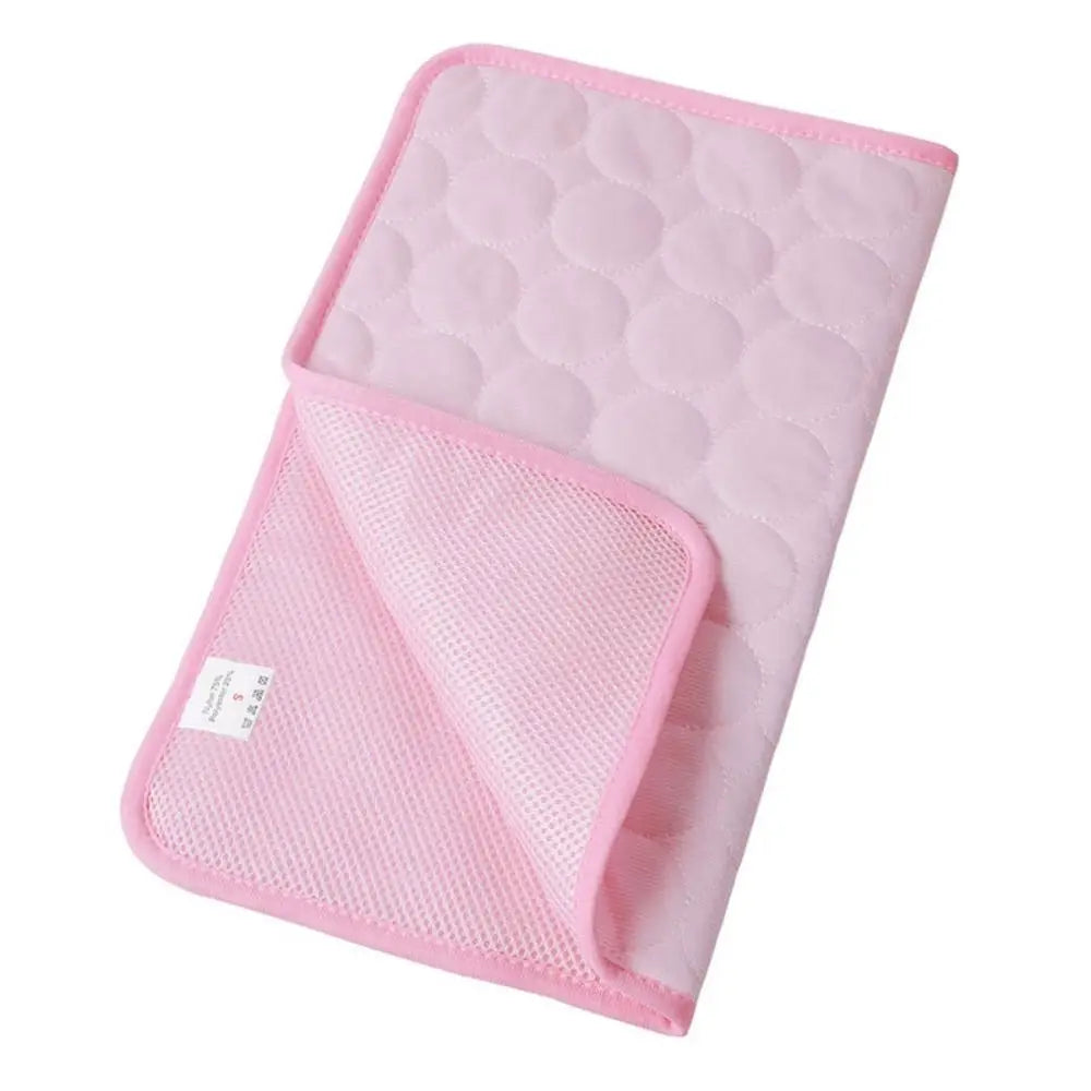 Nueva colchoneta refrescante de verano para perros, manta para gatos, sofá, cama transpirable para mascotas, lavable para perros pequeños, medianos y grandes, para coche.