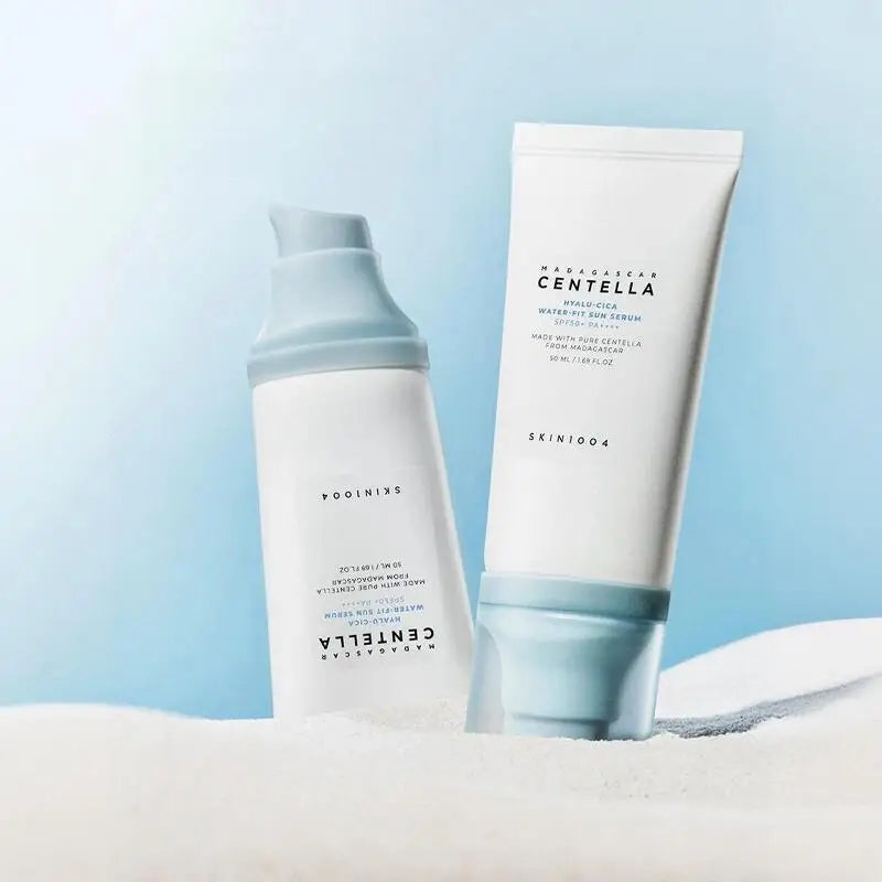 SKIN1004 Centella Sun Serum SPF50+ PA++++, Ácido Hialurónico, Protección UV Hidratante para Piel Sensible, Seguro para Después de Procedimientos