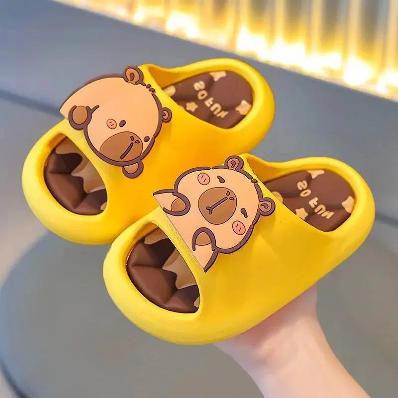 Pantuflas de interior para niños, de verano, antideslizantes, de PVC, para uso doméstico, para el baño, a juego con la familia, para niños y niñas.
