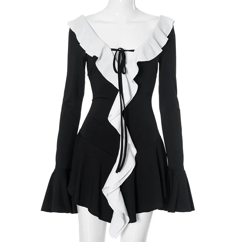 Vestido corto de mujer con volantes, patchwork blanco y negro, manga larga acampanada, encaje y cordones, para fiesta, noche, mini vestido, azul, rosa, rojo.