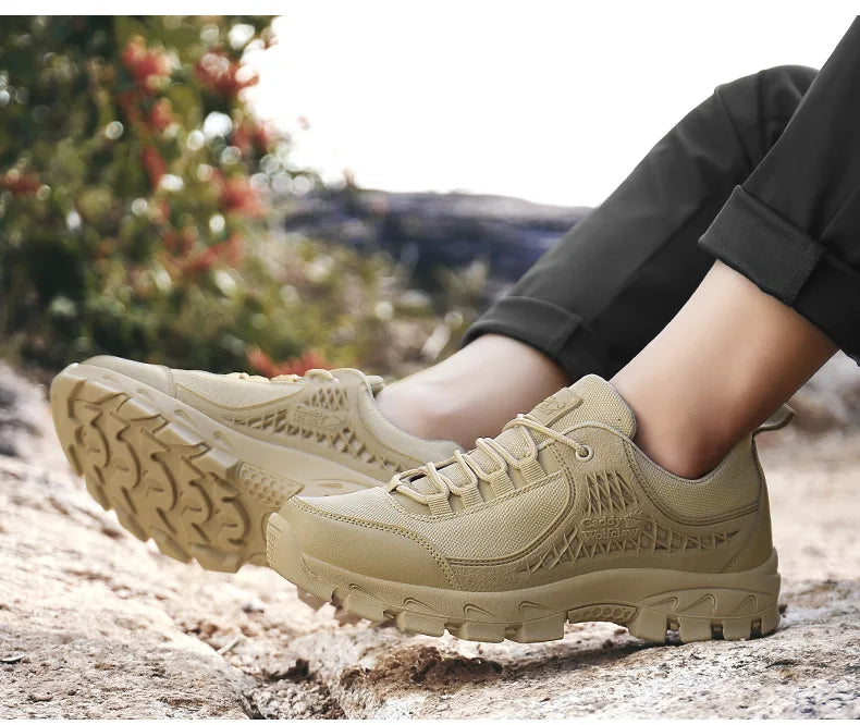 Nuevas zapatillas para hombre: calzado deportivo informal para senderismo, actividades al aire libre, entrenamiento táctico, escalada y uso militar.
