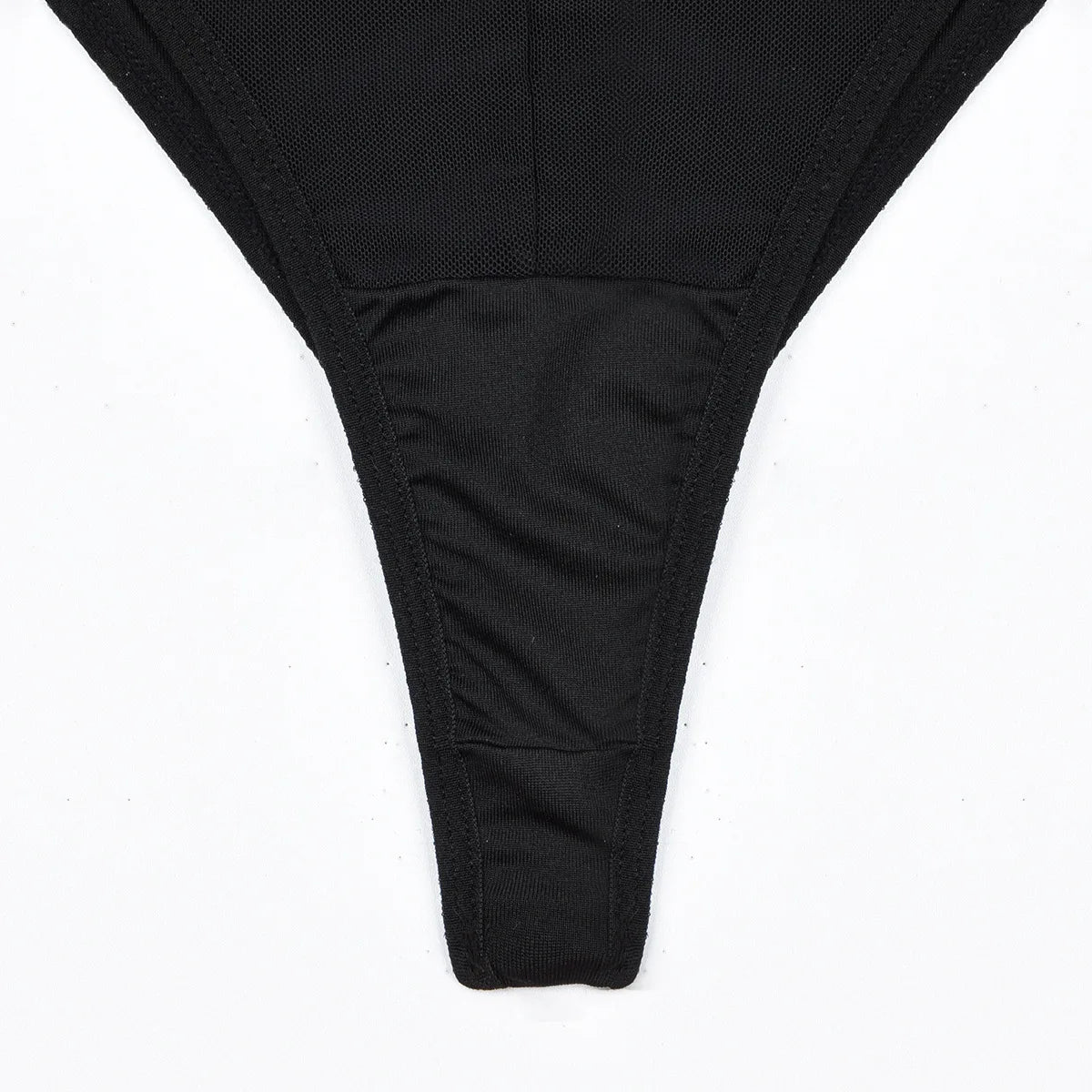 Conjunto de lencería sexy para mujer, con panel de encaje, escote en V profundo, glúteos abiertos, tirantes con forma de corazón de melocotón, cadena cruzada, liguero, ropa interior de tres piezas