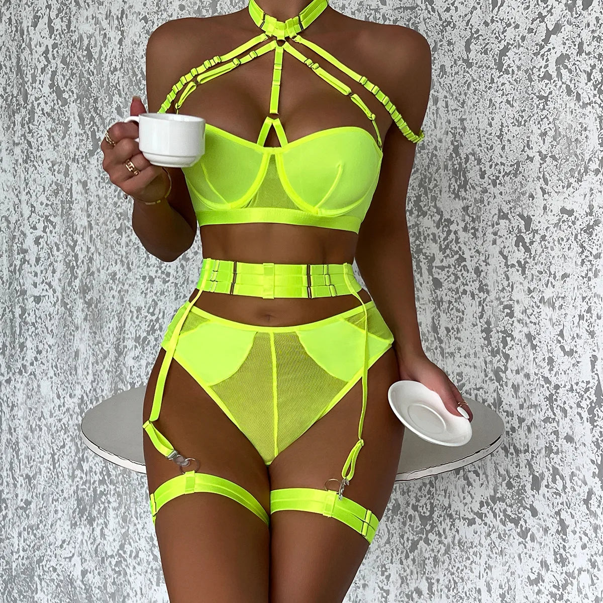 Conjunto de lencería sexy para mujer, con panel de encaje, escote en V profundo, glúteos abiertos, tirantes con forma de corazón de melocotón, cadena cruzada, liguero, ropa interior de tres piezas