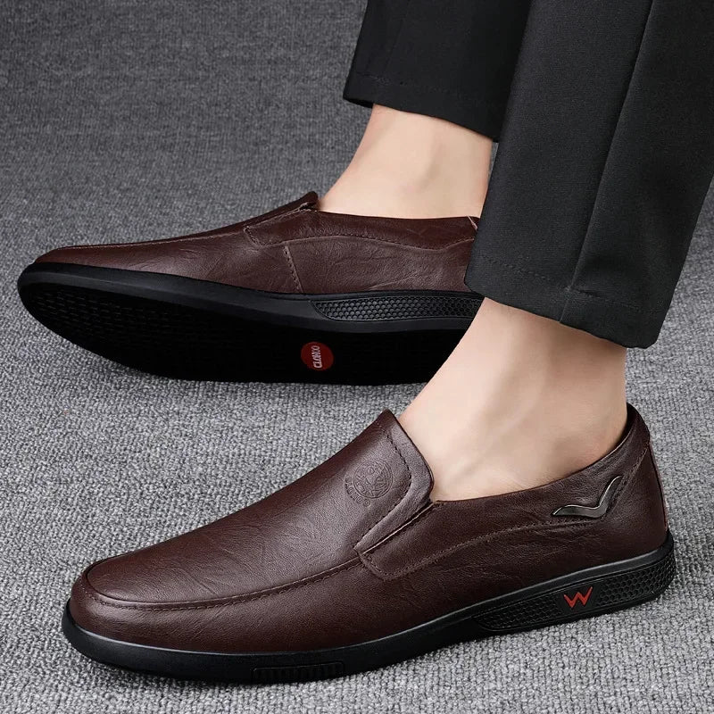 Zapatos de hombre hechos a mano, zapatos de cuero para negocios, mocasines con suela de goma, zapatos casuales sin cordones para hombre, zapatos de oficina para trabajo, zapatos de vestir planos negros.