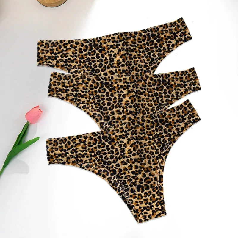 WarmSteps - Conjunto de 3 tangas sexys de leopardo para mujer, ropa interior femenina sin costuras, bragas estampadas de seda helada, 2024