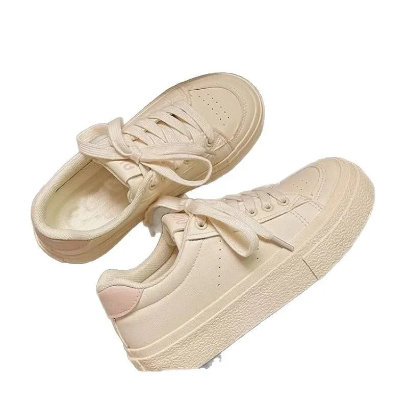 Zapatos de mujer de cuero con suela gruesa y cremosa, de corte bajo, elegantes y versátiles, estilo nuevo para otoño, para estudiantes, planos