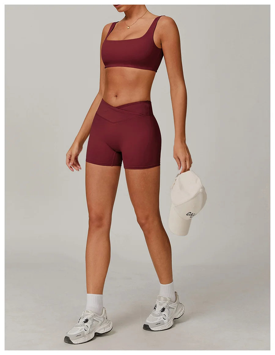 Nuevo conjunto de yoga para mujer, ropa deportiva para gimnasio, sujetador deportivo y pantalones cortos, conjuntos de leggings, atuendos de sensación desnuda, ropa deportiva femenina, chándal