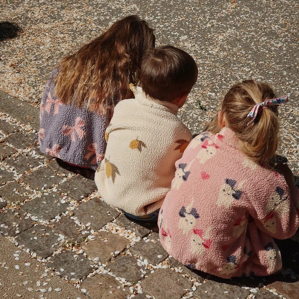 Chaqueta para niños, otoño 2025, nueva moda con estampado Ks, ropa de algodón para niñas y niños, abrigo cálido de lana de cordero gruesa, ropa para niños