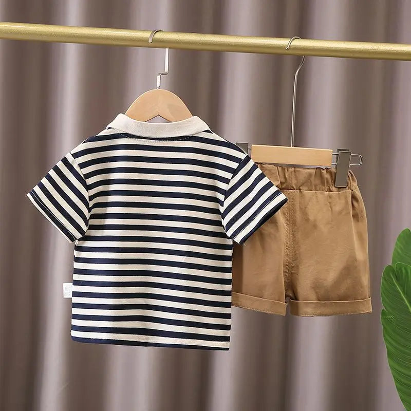 Conjuntos de ropa de dibujos animados para niños, camiseta y pantalones cortos para bebés de 1 a 4 años.