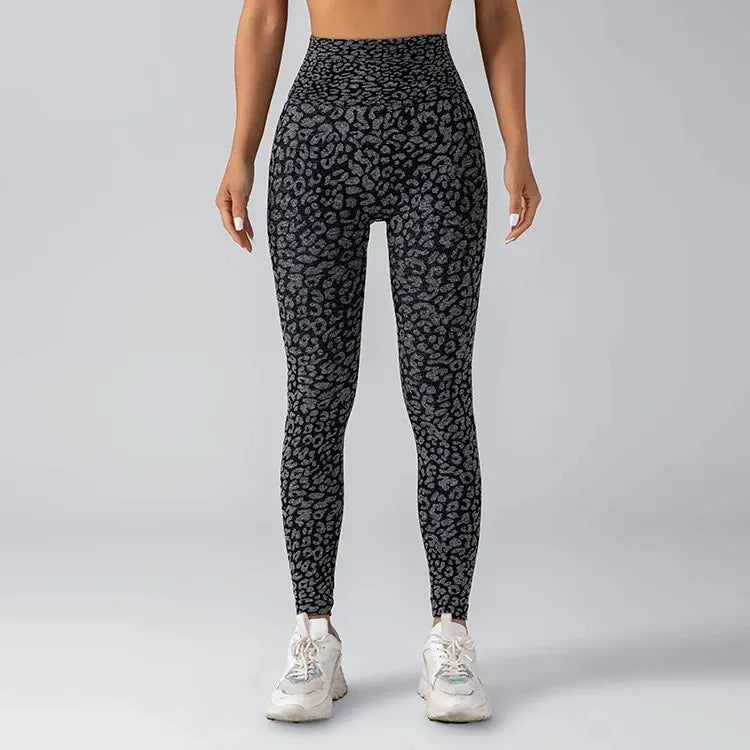 Pantalones de yoga con estampado de leopardo sin costuras para mujer, con realce de cadera y cintura alta, con alta elasticidad.