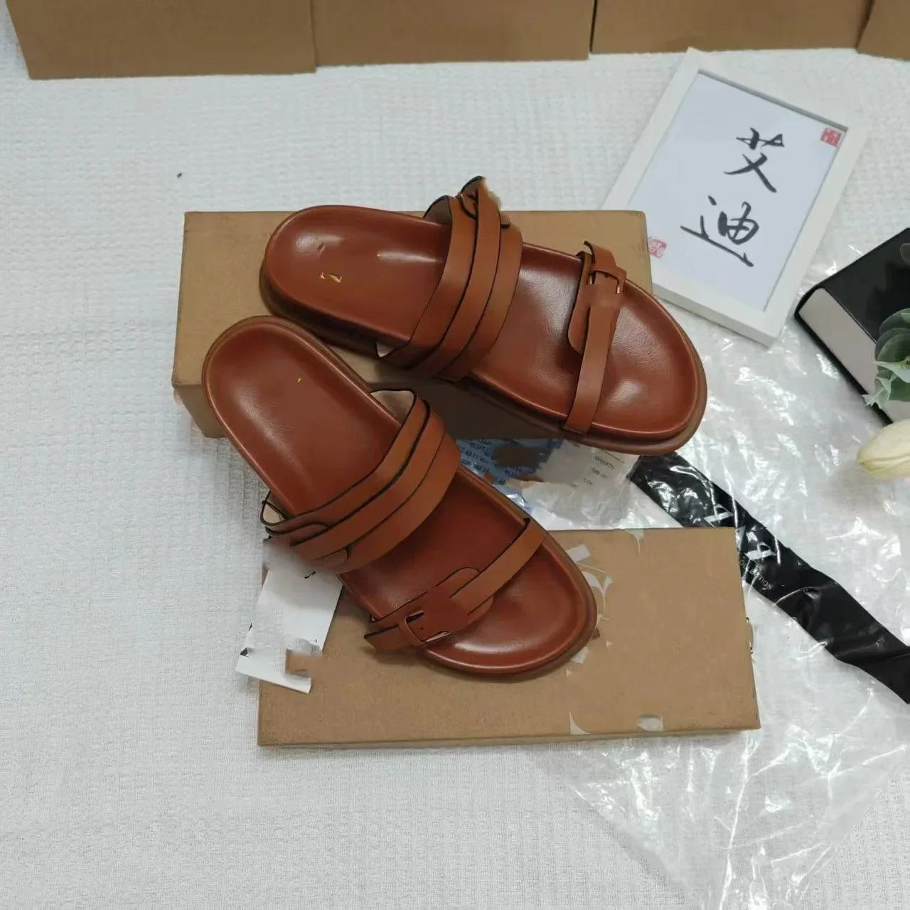 Sandalias planas de tacón grueso para mujer, sin cordones, de piel sintética, con suela de PVC, transpirables, con punta abierta, informales y cómodas.