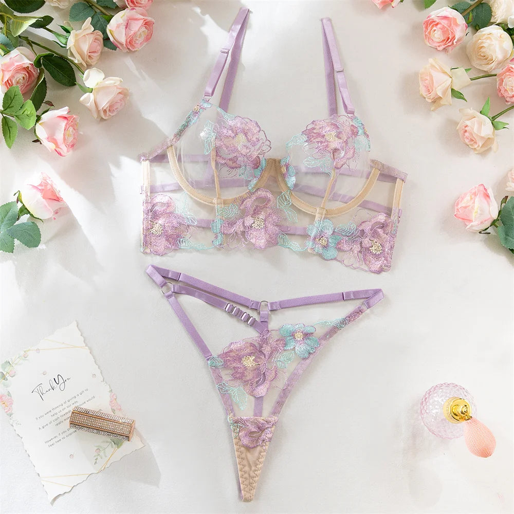 Conjuntos de lencería sexy con bordado floral para mujer, conjunto de sujetador y tanga de encaje transparente, conjuntos sensuales y delicados, ropa de juego para parejas